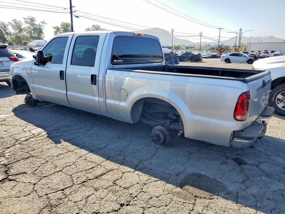 Photo 2 from auction – 2001 FORD F350 with VIN 1FTSW30S91EB61414