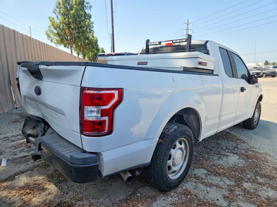 Zdjęcie 3 z aukcji – 2018 FORD F150 z VIN 1FTEX1CB4JKF81206