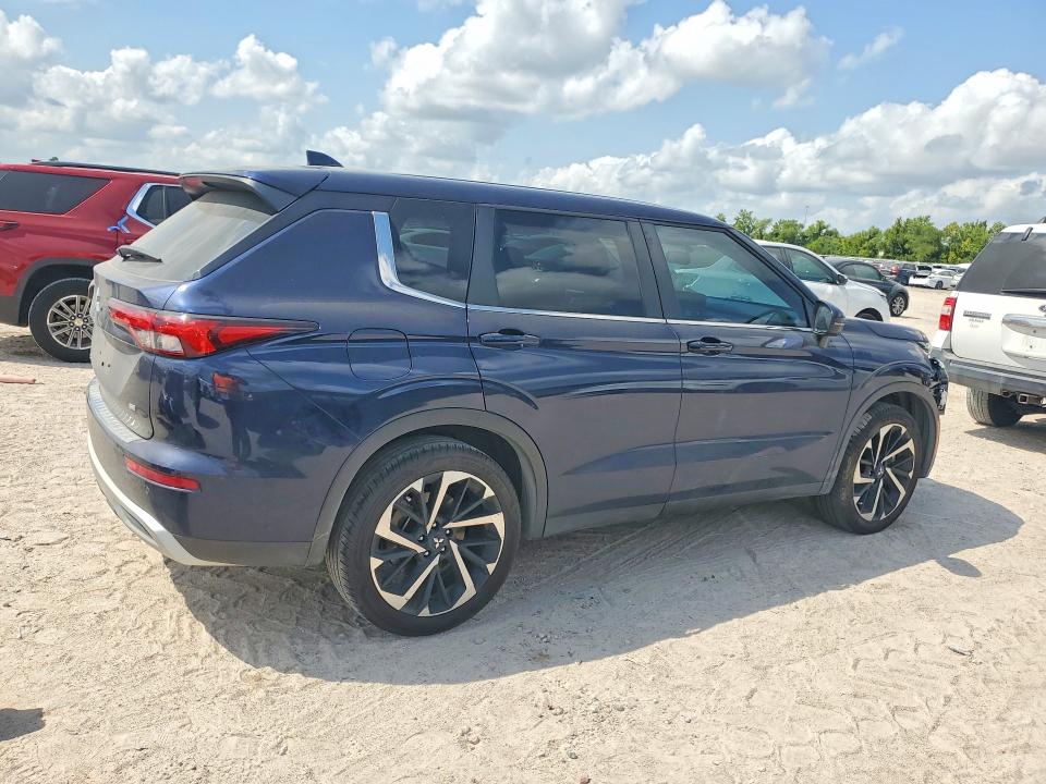 Photo 3 from auction – 2024 MITSUBISHI OUTLANDER with VIN JA4J3VA86RZ082459