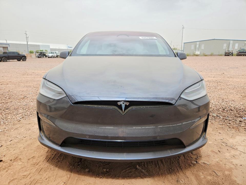 Снимка 5 от търг – 2022 TESLA MODEL X с VIN 7SAXCAE52NF363279