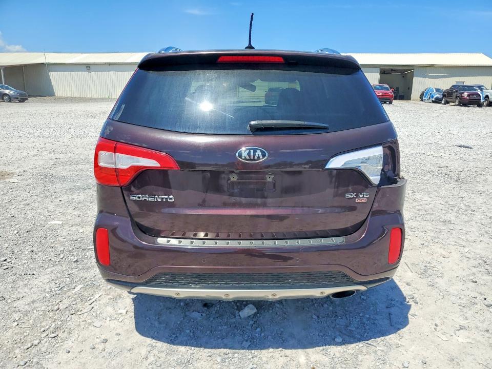 Photo 6 from auction – 2014 KIA SORENTO with VIN 5XYKWDA72EG531616