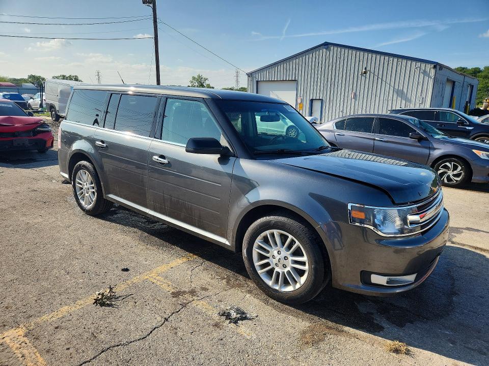 Photo 4 from auction – 2016 FORD FLEX with VIN 2FMGK5C83GBA01784