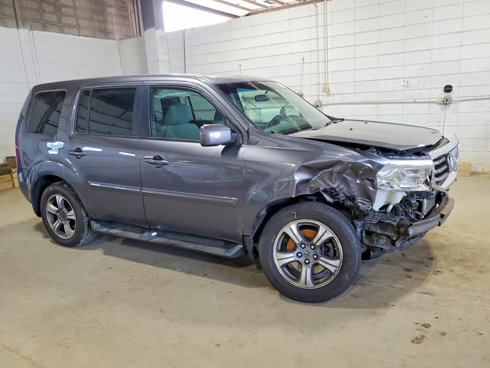 Photo 4 from auction – 2015 HONDA PILOT with VIN 5FNYF4H30FB010836
