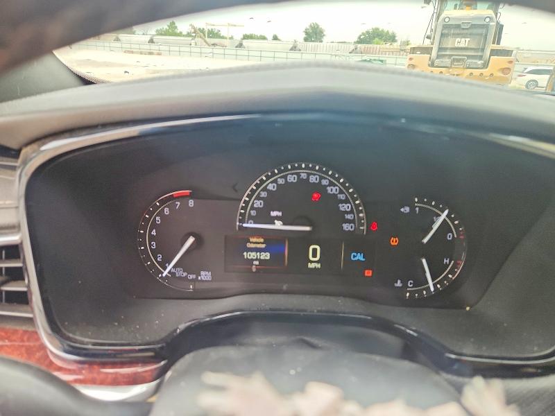 Photo 9 from auction – 2017 CADILLAC XT5 with VIN 1GYKNERS4HZ237233
