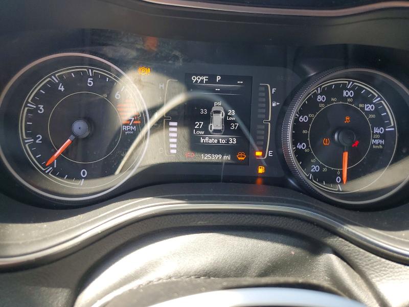 Photo 9 from auction – 2019 JEEP CHEROKEE with VIN 1C4PJMLB9KD365059