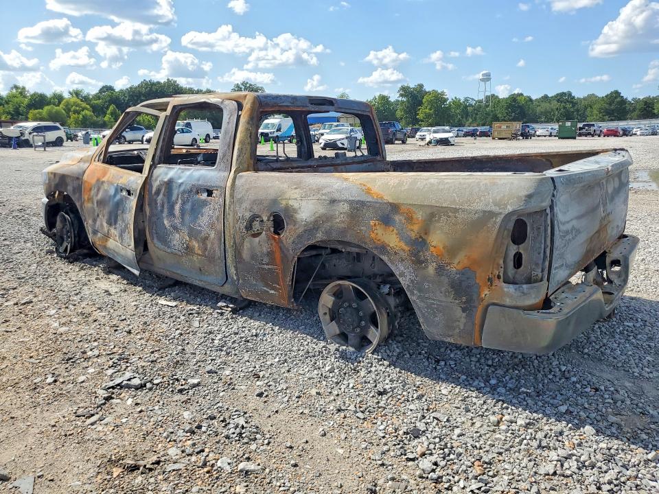 Фото 2 с аукциона – 2012 DODGE RAM 2500 с VIN 3C6UD5DL5CG331056