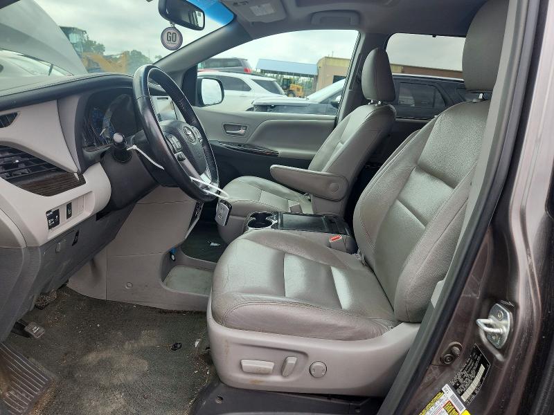 Photo 7 from auction – 2017 TOYOTA SIENNA with VIN 5TDYZ3DC3HS791339