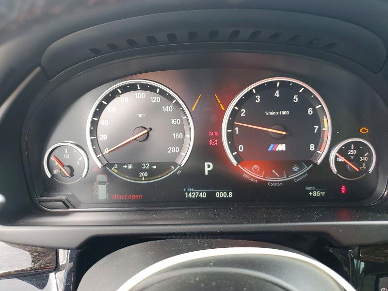 Foto 9 de la subasta – 2016 BMW X5 con VIN 5YMKT6C57G0R77812