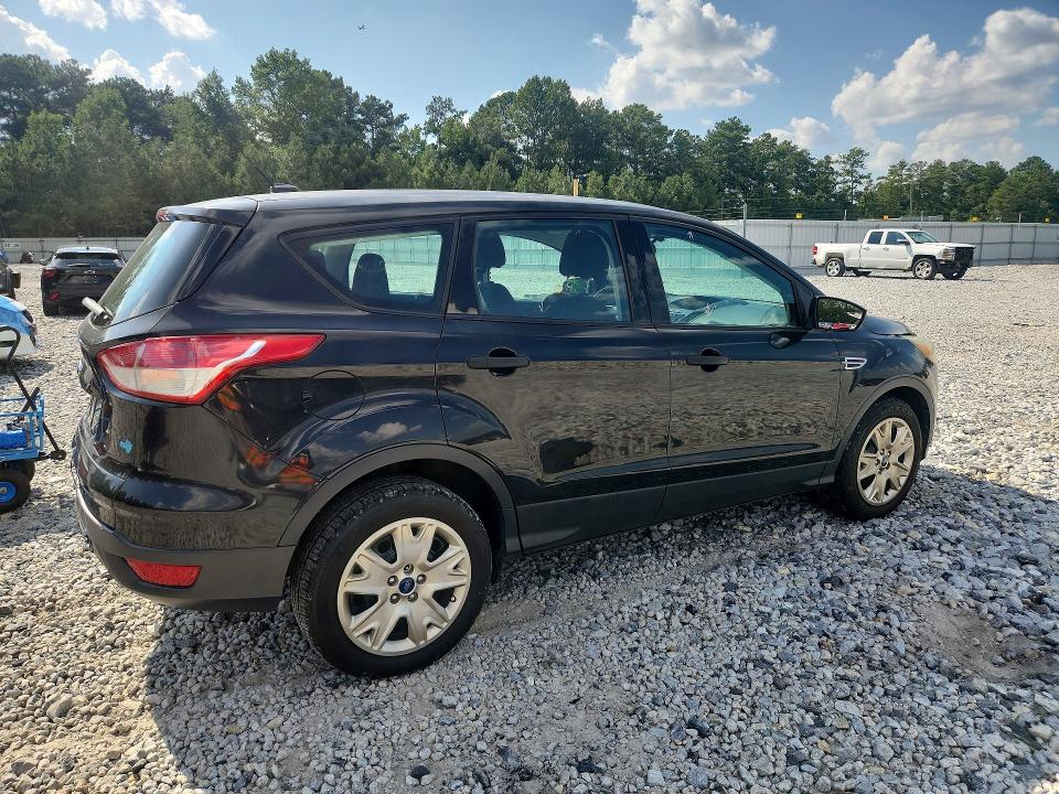 Photo 3 from auction – 2014 FORD ESCAPE with VIN 1FMCU0F72EUB76047