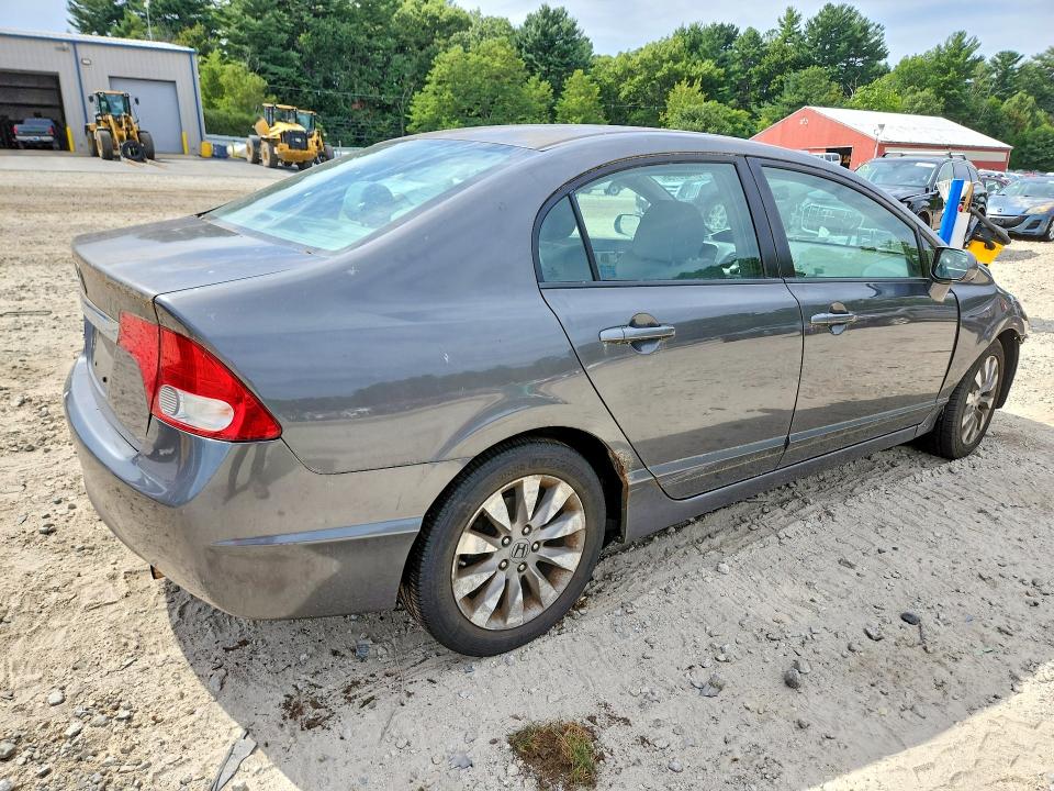 Zdjęcie 3 z aukcji – 2011 HONDA CIVIC z VIN 2HGFA1F86BH523758