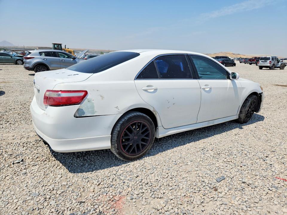 Photo 3 from auction – 2007 TOYOTA CAMRY with VIN 4T1BK46K07U544564