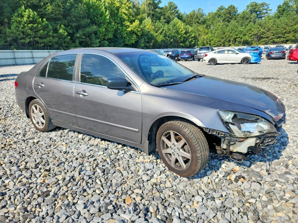 Photo 4 from auction – 2005 HONDA ACCORD with VIN 1HGCM56805A071360