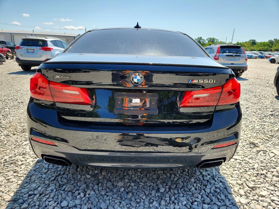 صورة رقم 6 من المزاد - 2018 BMW M550XI مع VIN WBAJB9C58JB286306