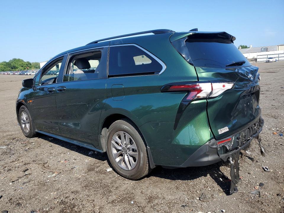 Photo 2 from auction – 2024 TOYOTA SIENNA with VIN 5TDKRKEC6RS219147