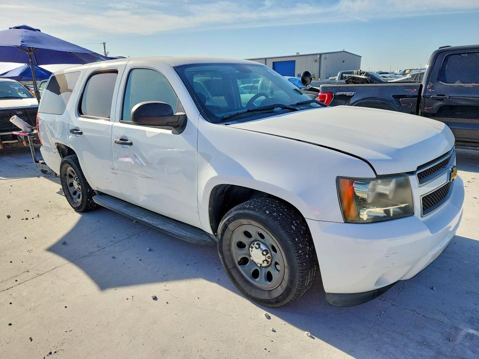 Photo 4 from auction – 2013 CHEVROLET TAHOE with VIN 1GNLC2E01DR349220