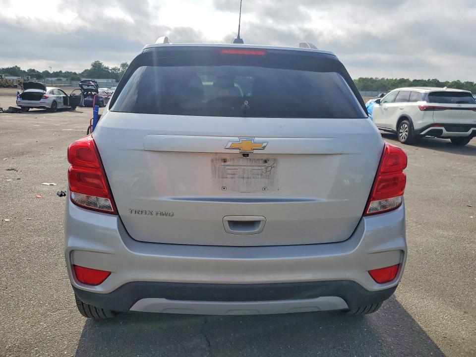 Photo 6 from auction – 2021 CHEVROLET TRAX with VIN KL7CJPSB1MB329718