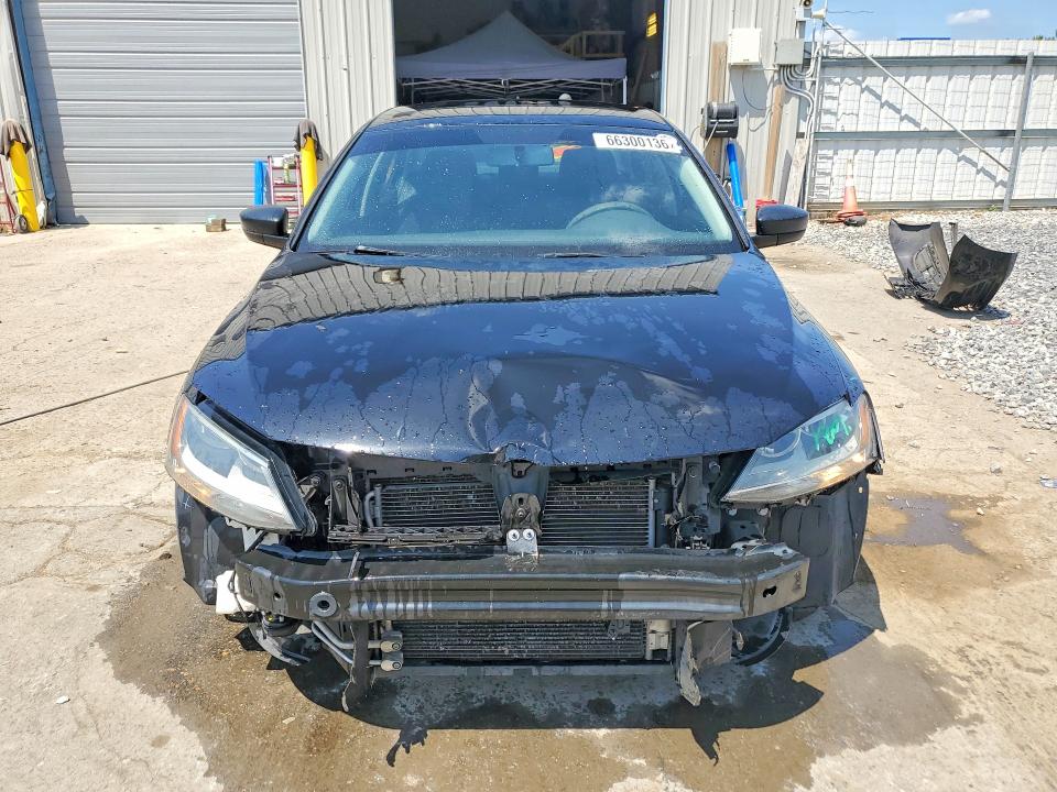 Photo 5 from auction – 2016 VOLKSWAGEN JETTA with VIN 3VWD67AJ8GM266905