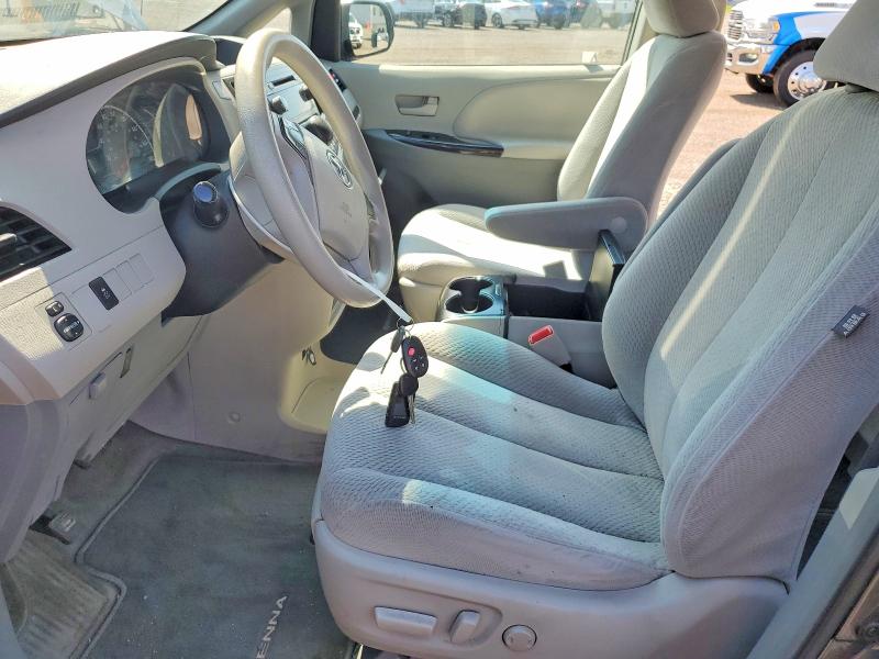 Photo 7 from auction – 2013 TOYOTA SIENNA with VIN 5TDKK3DC1DS366559