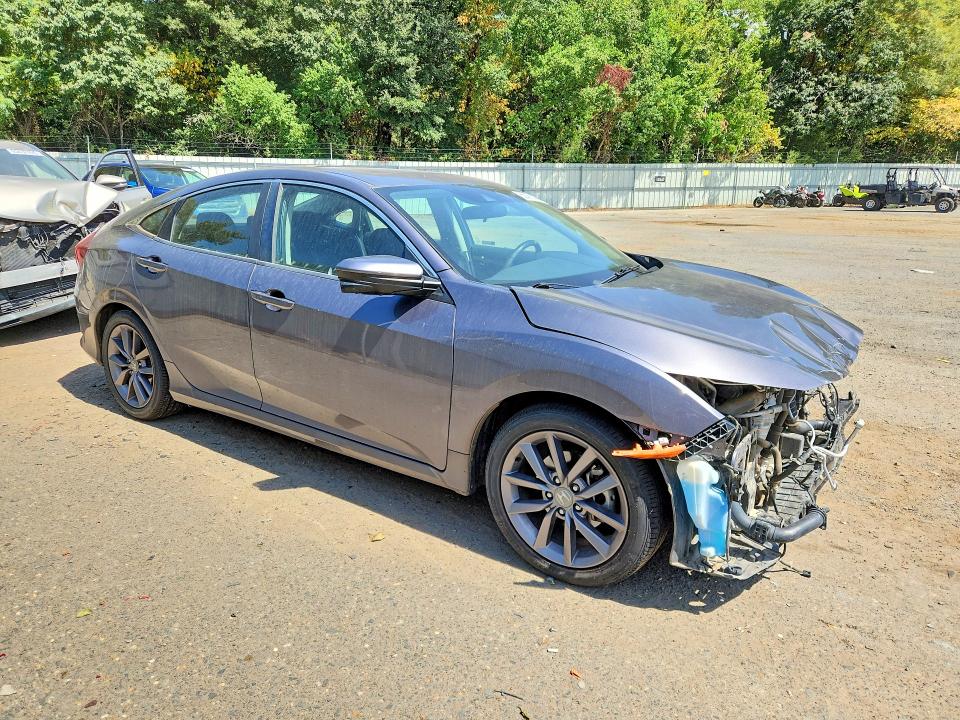 Photo 4 from auction – 2019 HONDA CIVIC with VIN 19XFC1F34KE016995