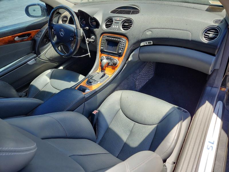 Photo 8 from auction – 2003 MERCEDES-BENZ SL with VIN WDBSK75F33F039870