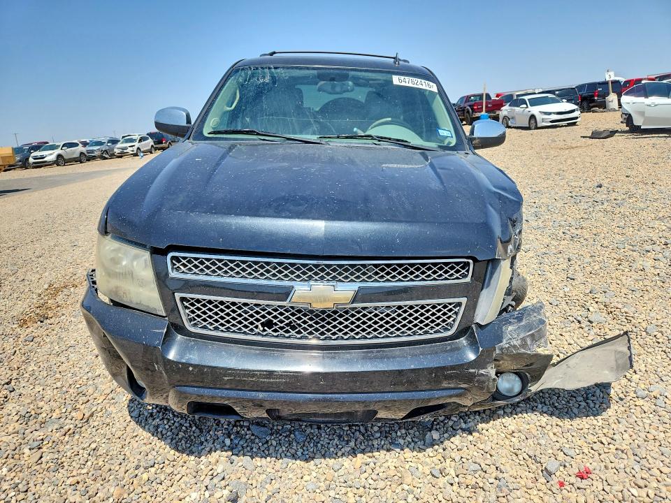 Photo 5 from auction – 2011 CHEVROLET TAHOE with VIN 1GNSCCE04BR354944