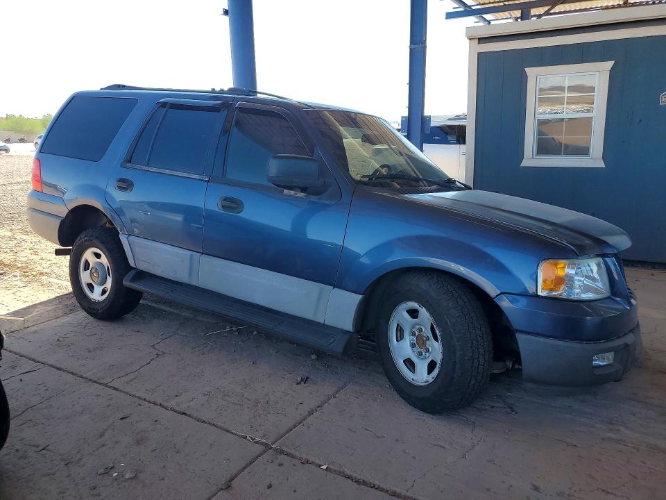 Photo 4 from auction – 2004 FORD EXPEDITION with VIN 1FMPU14W84LA37255