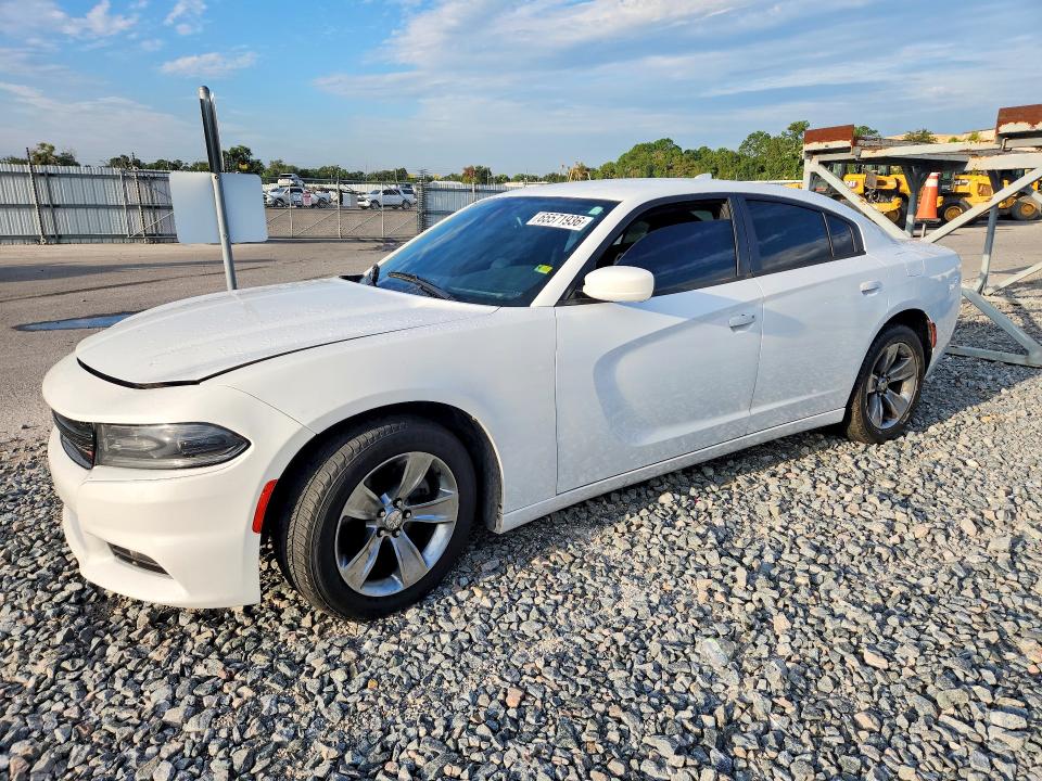 DODGE CHARGER 2016 with VIN 2C3CDXHG1GH235044 - Photo from auction