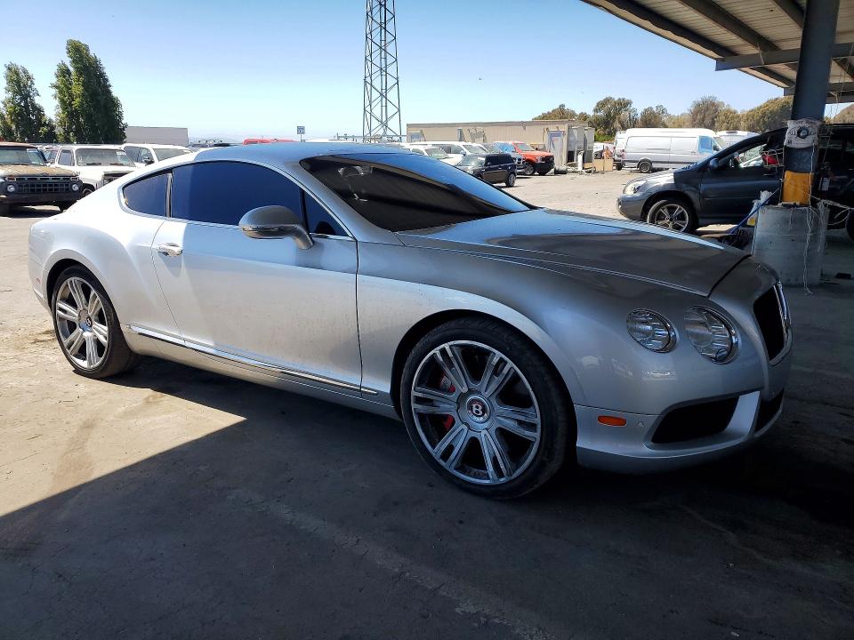 Zdjęcie 4 z aukcji – 2013 BENTLEY CONTINENTAL z VIN SCBFT7ZA9DC085367