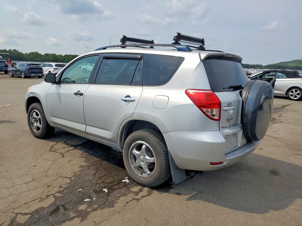 Photo 2 from auction – 2007 TOYOTA RAV4 with VIN JTMBD33V576045366