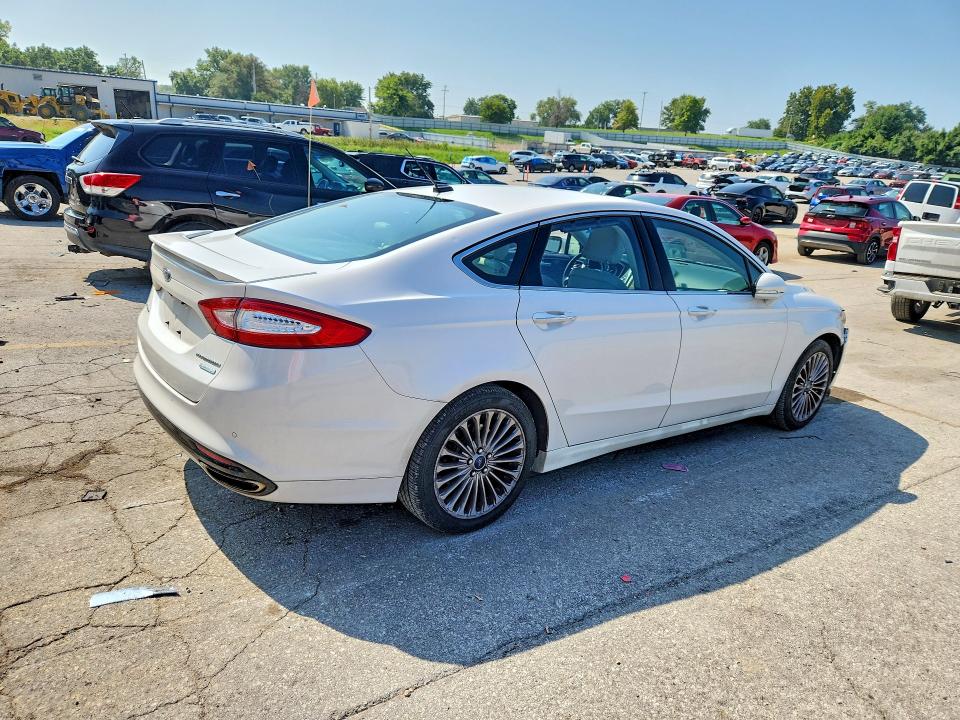 Photo 3 from auction – 2015 FORD FUSION with VIN 3FA6P0K97FR186474