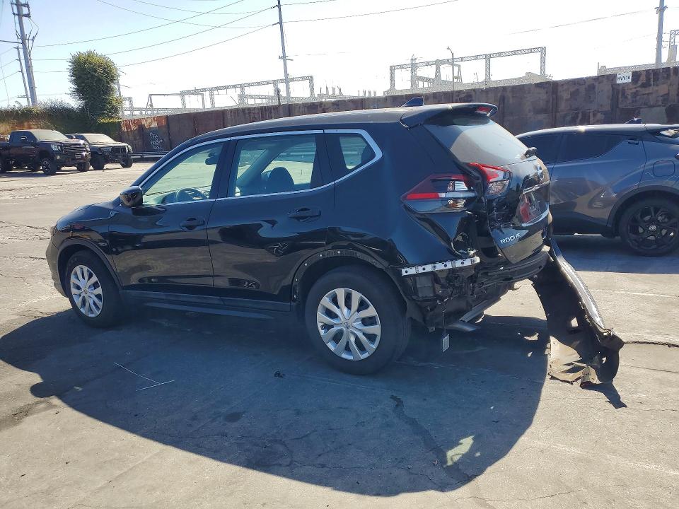 Photo 2 from auction – 2019 NISSAN ROGUE with VIN 5N1AT2MT6KC844701
