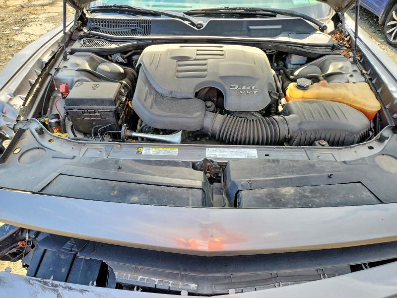 Photo 11 from auction – 2011 DODGE CHALLENGER with VIN 2B3CJ4DG5BH601221