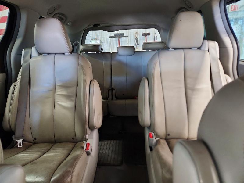 Photo 10 from auction – 2013 TOYOTA SIENNA with VIN 5TDDK3DC2DS049995