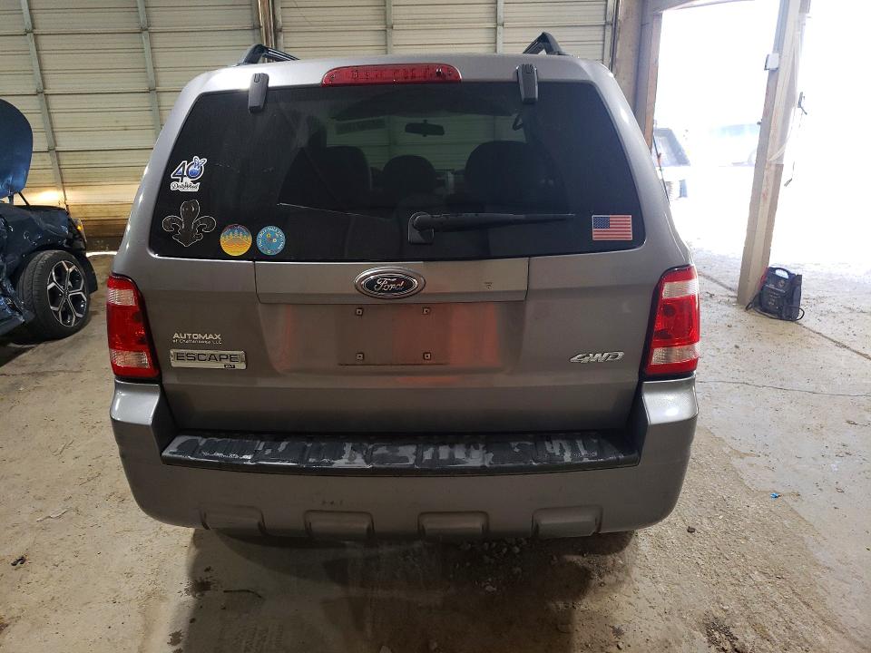 Photo 6 from auction – 2008 FORD ESCAPE with VIN 1FMCU93128KD40210