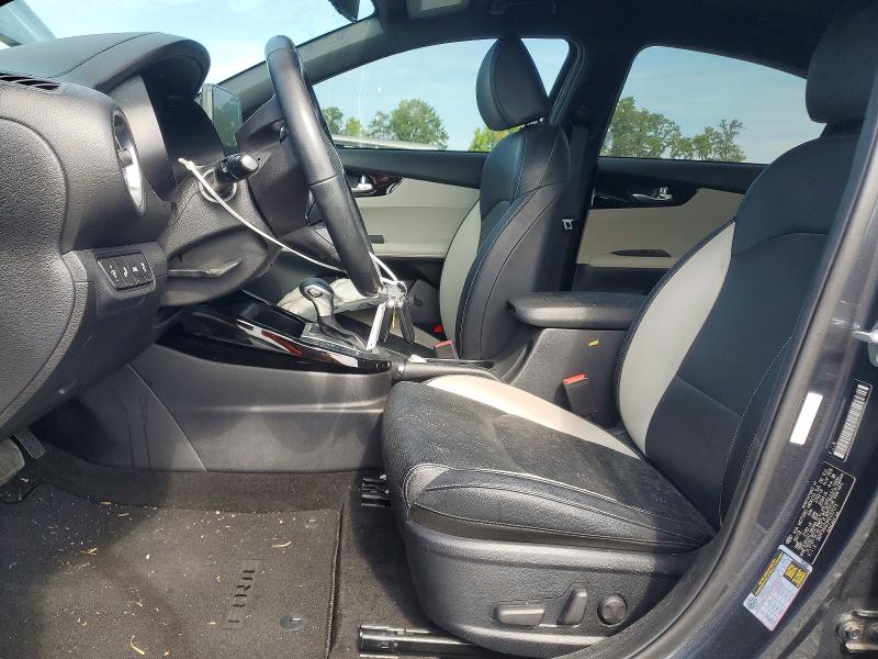 Photo 7 from auction – 2019 KIA FORTE with VIN 3KPF54AD3KE037073