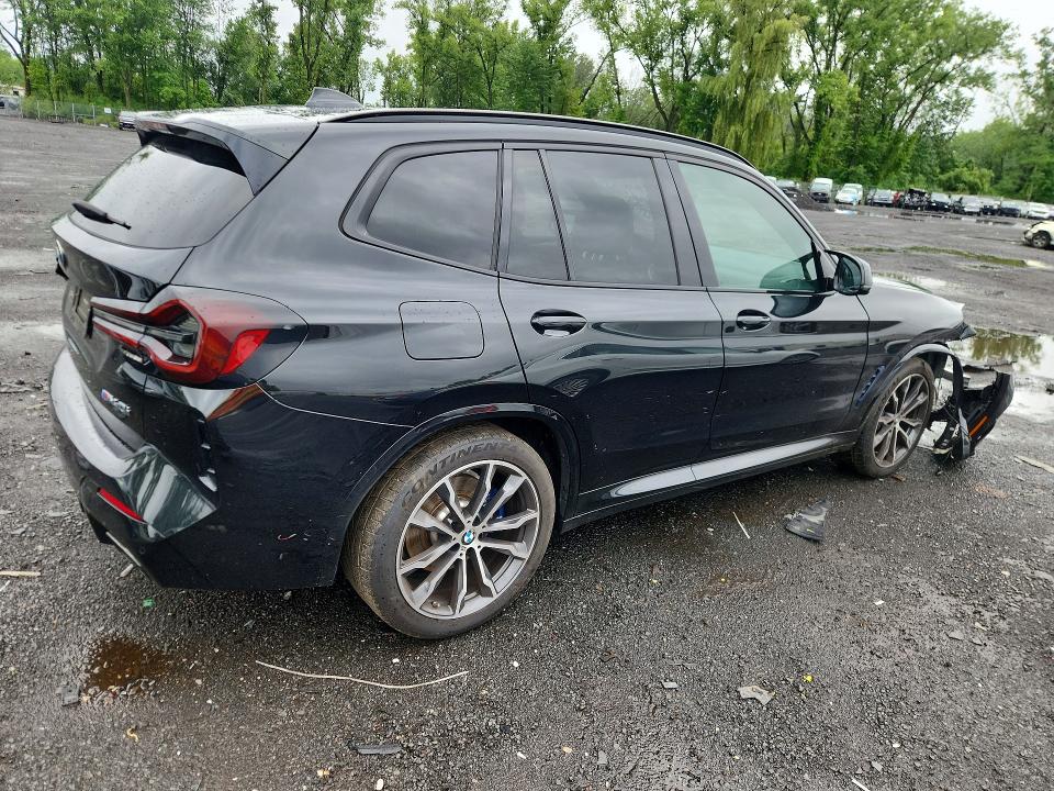 Photo 3 from auction – 2022 BMW X3 with VIN 5UX83DP05N9K19111