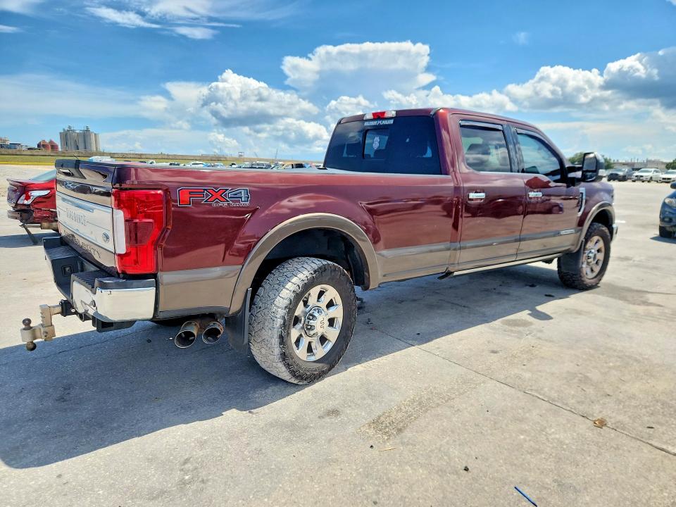 Photo 3 from auction – 2017 FORD F250 with VIN 1FT7W2BT2HEF06315