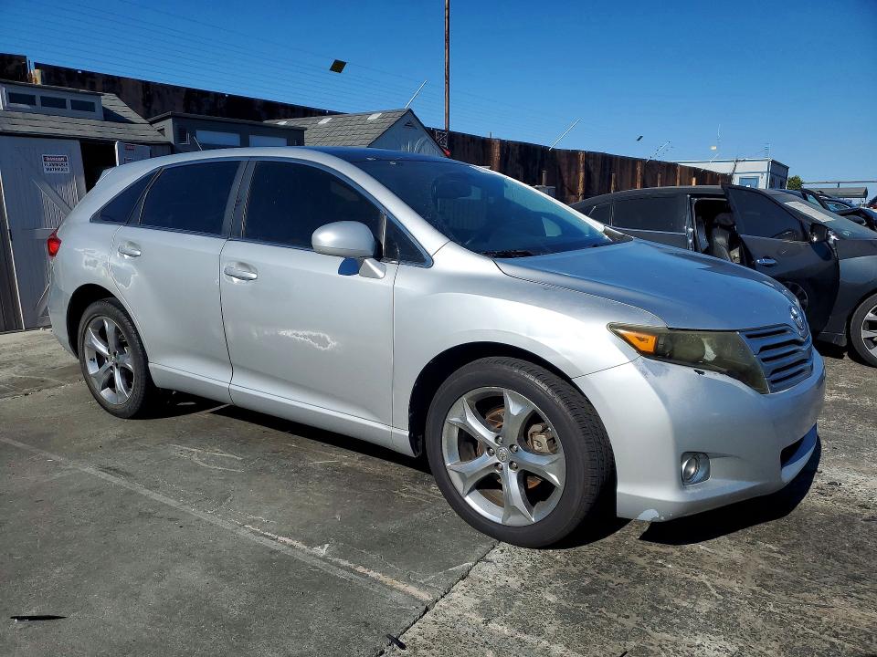 Photo 4 from auction – 2010 TOYOTA VENZA with VIN 4T3ZK3BB9AU028507
