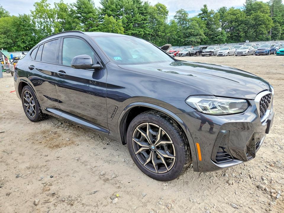 Photo 4 from auction – 2022 BMW X4 with VIN 5UX33DT02N9M34249