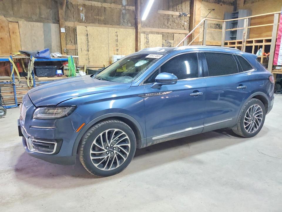 LINCOLN NAUTILUS 2019 with VIN 2LMPJ8LP3KBL61677 - Photo from auction