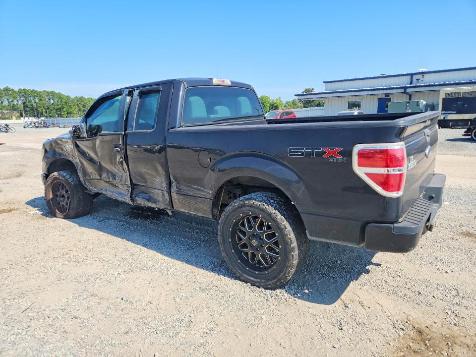 Photo 2 from auction – 2011 FORD F150 with VIN 1FTFX1EF7BFA16852