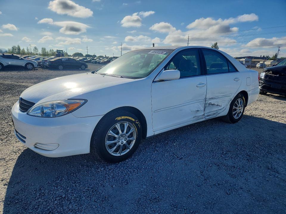 TOYOTA CAMRY 2003 with VIN JTDBE32K430170117 - Photo from auction