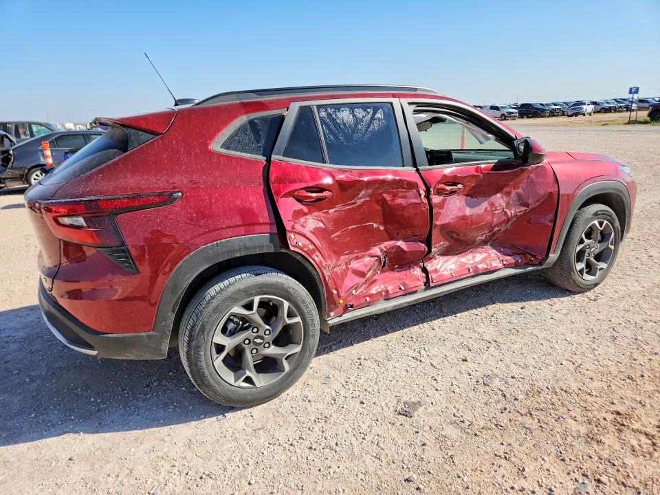 Photo 3 from auction – 2025 CHEVROLET TRAX with VIN KL77LHEPXSC069674