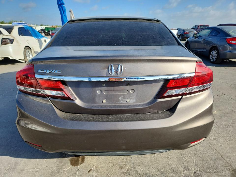 Photo 6 from auction – 2013 HONDA CIVIC with VIN 2HGFB2F50DH543516