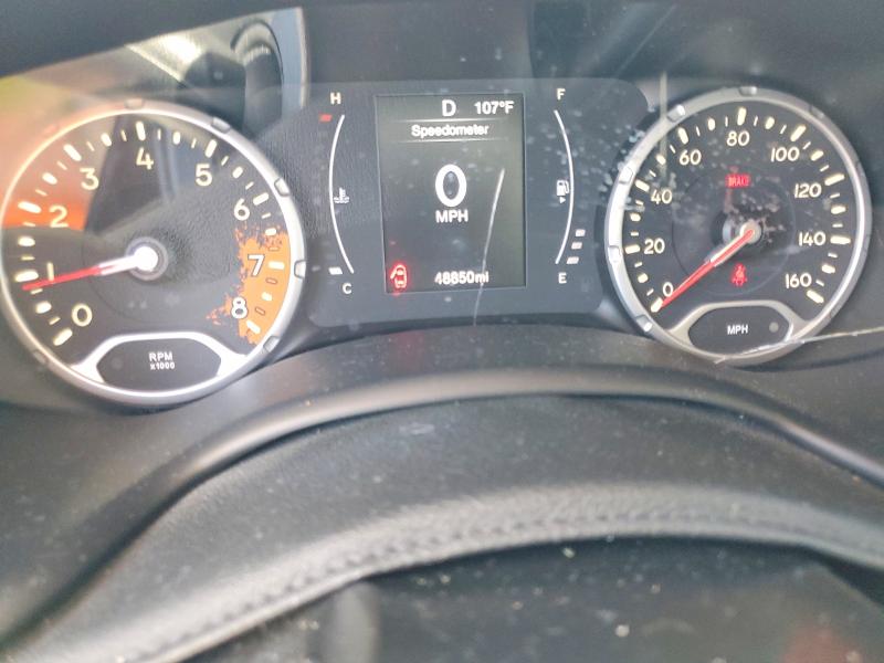 Photo 9 from auction – 2018 JEEP RENEGADE with VIN ZACCJBAB7JPH10109