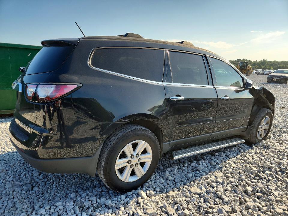 Photo 3 from auction – 2013 CHEVROLET TRAVERSE with VIN 1GNKRJKD3DJ260467