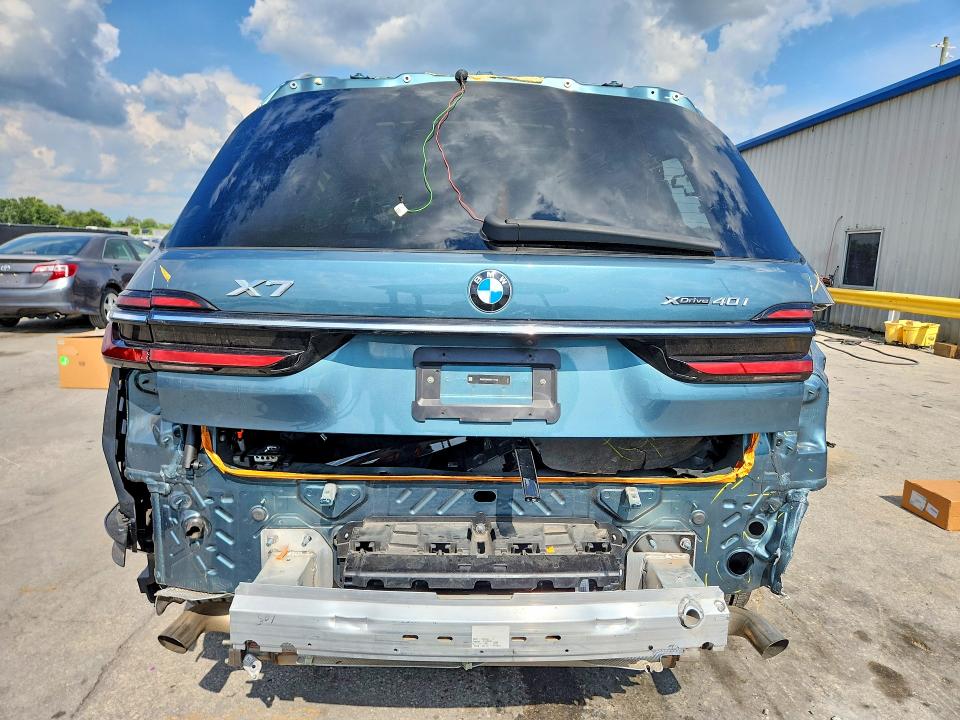 Photo 6 from auction – 2025 BMW X7 with VIN 5UX23EM06S9Y17123