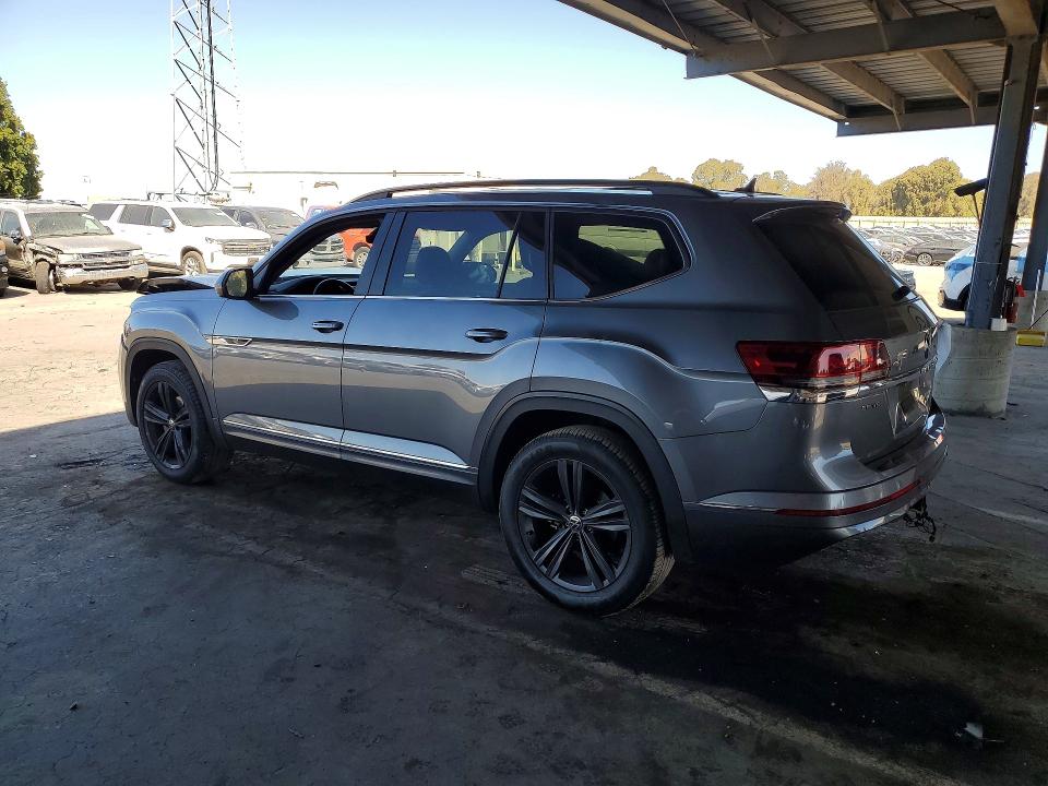 Photo 2 from auction – 2021 VOLKSWAGEN ATLAS with VIN 1V2PR2CAXMC525218