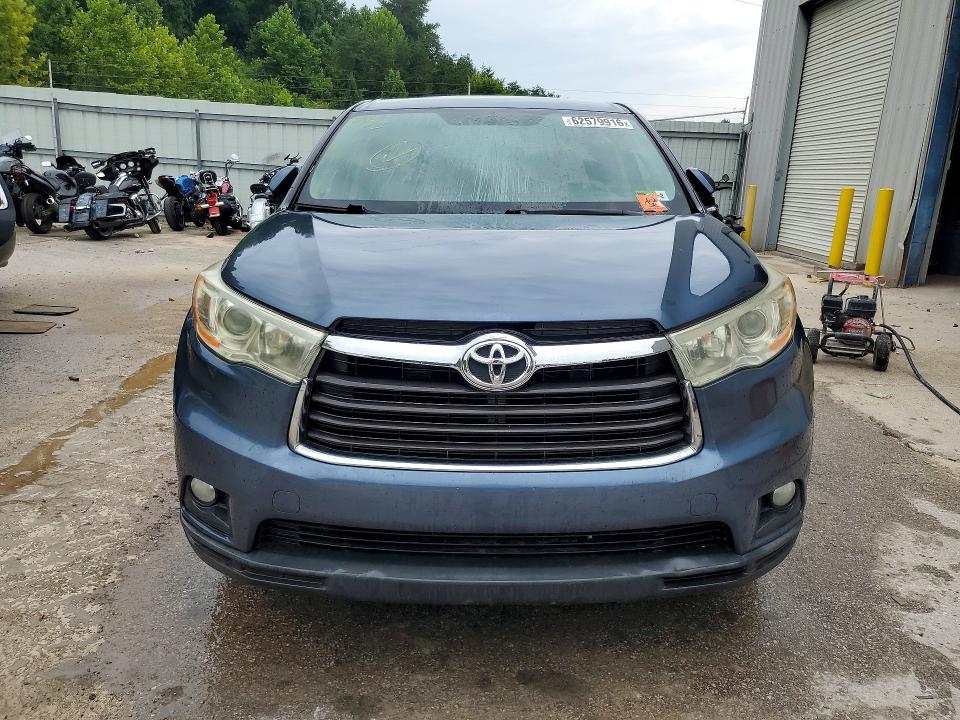 Foto 5 de la subasta – 2014 TOYOTA HIGHLANDER con VIN 5TDBKRFHXES059694