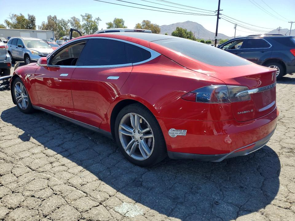 Photo 2 from auction – 2014 TESLA MODEL S with VIN 5YJSA1S14EFP29449
